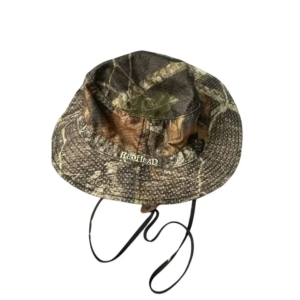 Camo bucket hat